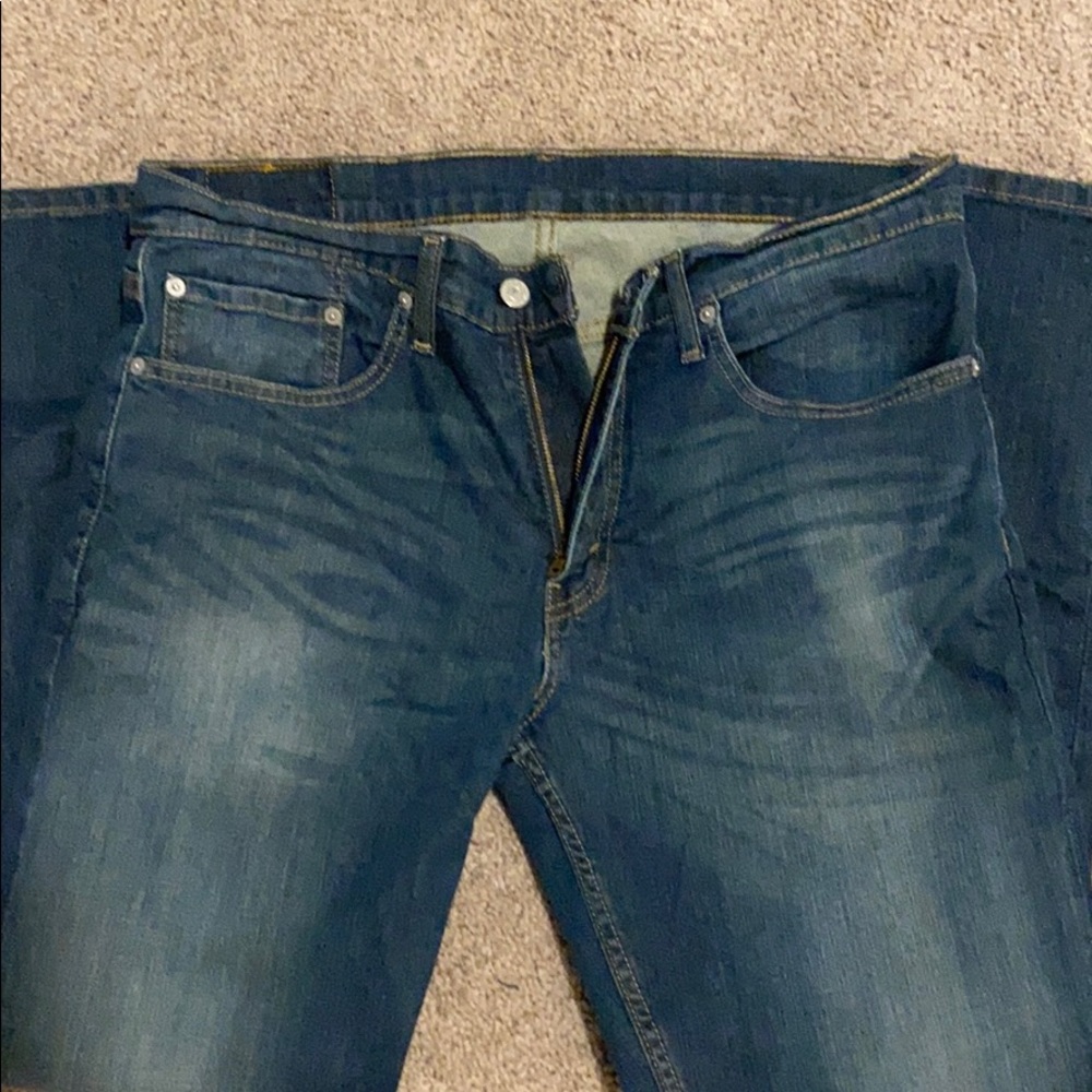 Men’s Levi jeans